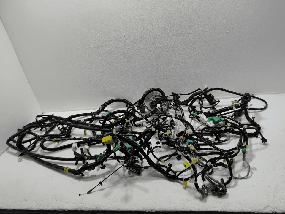 2017-2018 Acura MDX AWD 3.5L Body Floor Wire - Image 3