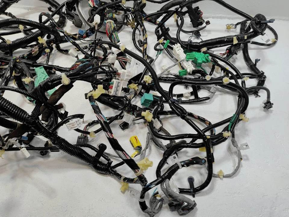 2017-2018 Acura MDX AWD 3.5L Body Floor Wire - Image 5