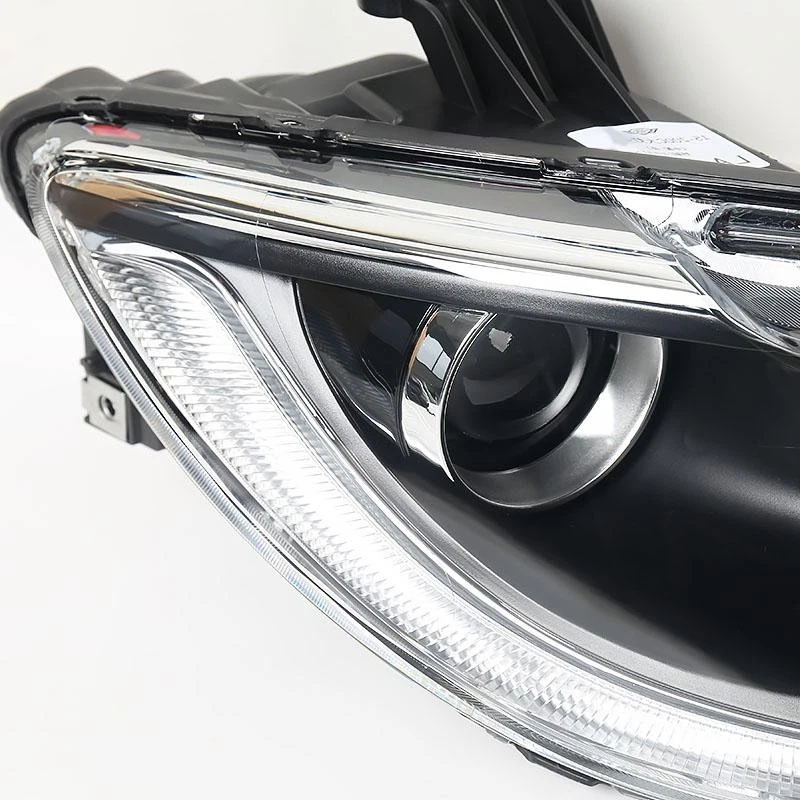 2015–2017 Chrysler 200 Passenger Side Halogen Headlight | RH Headlamp Assembly Without LED DRL | OEM-Style - Image 3