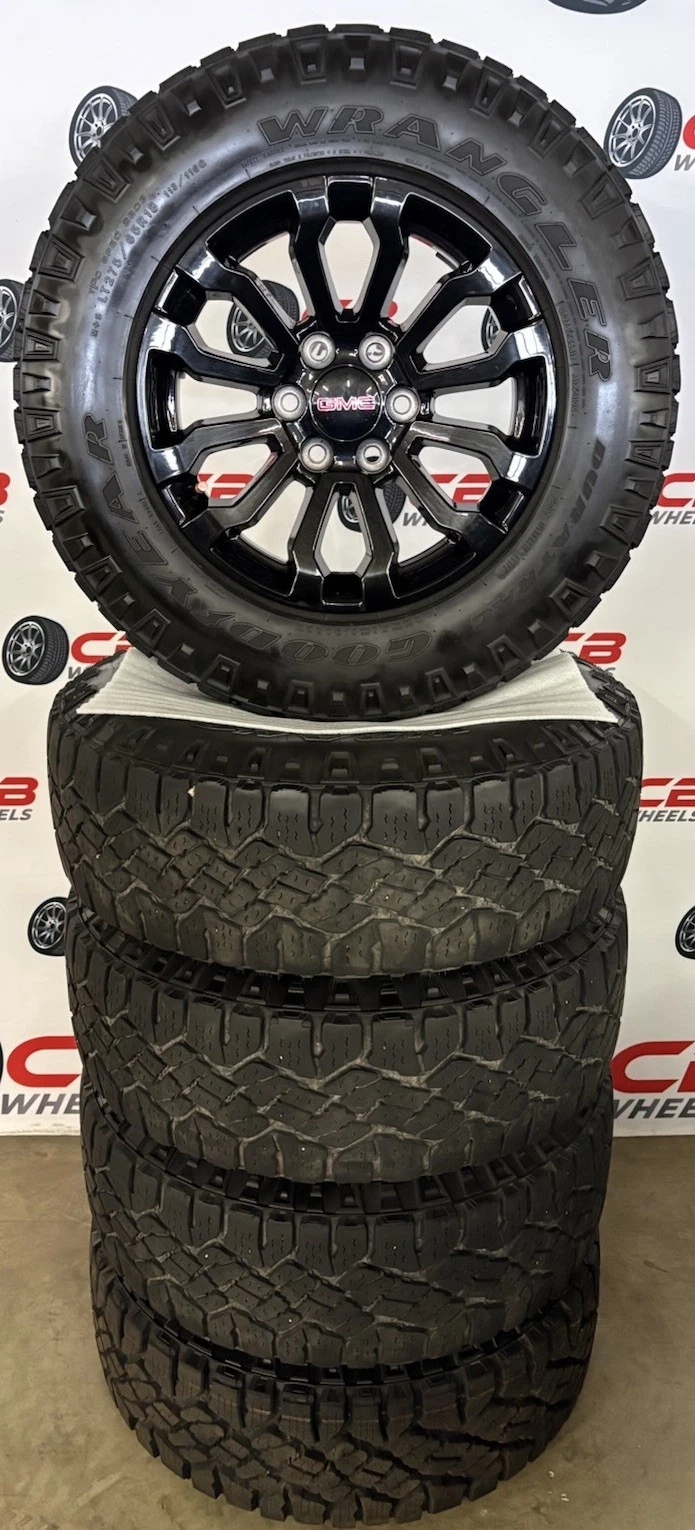 GMC Sierra 1500 Complete Set of 5 Genuine OEM 18" AT4 Gloss Black Wheels & Tires