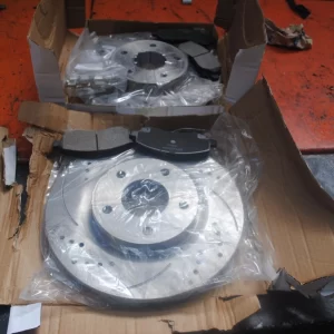 2008 Chrysler Sebring LX & Touring Complete 294mm Front Brake Rotor & Ceramic Pad Kit