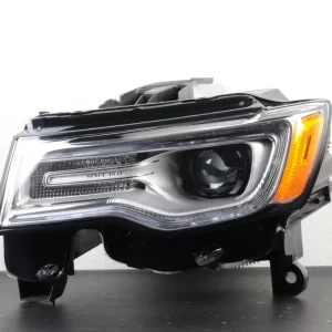 2017–2021 Jeep Grand Cherokee OEM Left Side Headlight Assembly