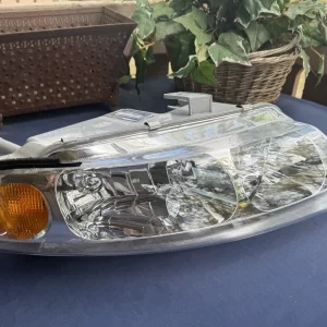 2000-2003 Chrysler Sebring Complete Passenger Side Headlight Assembly