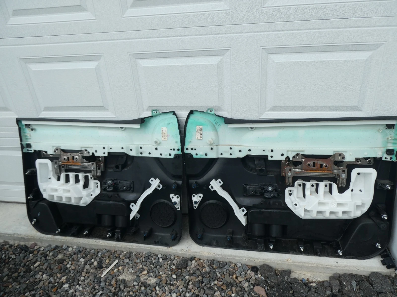 2007-2013 GMC Sierra 1500 Genuine OEM Front Door Panels - Image 2